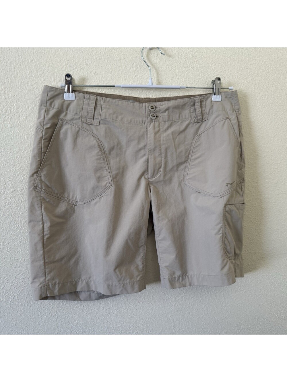 Marmot Women's Hiking Shorts Size 12 Tan Zippered Pockets Belt Loops